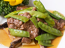 オーストラリア産牛肉のオイスターソース炒め