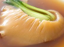 フカヒレの姿煮(約100g)